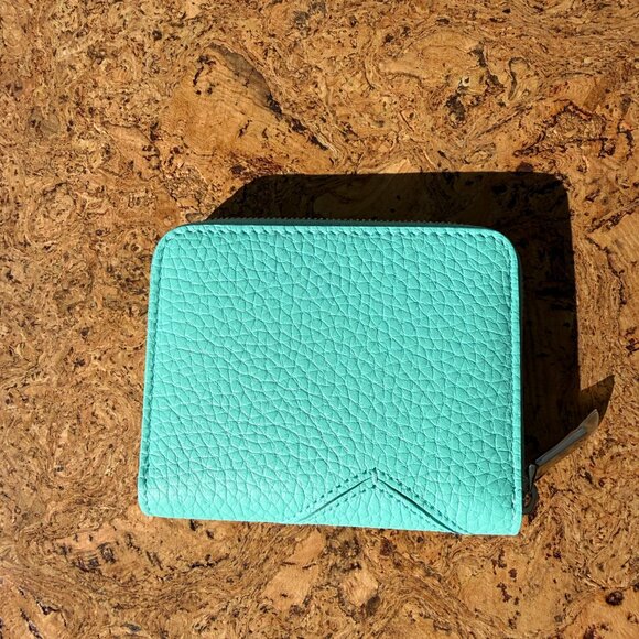 NEW TIFFANY SMALL WALLET AUTHENTIC - Picture 4 of 5